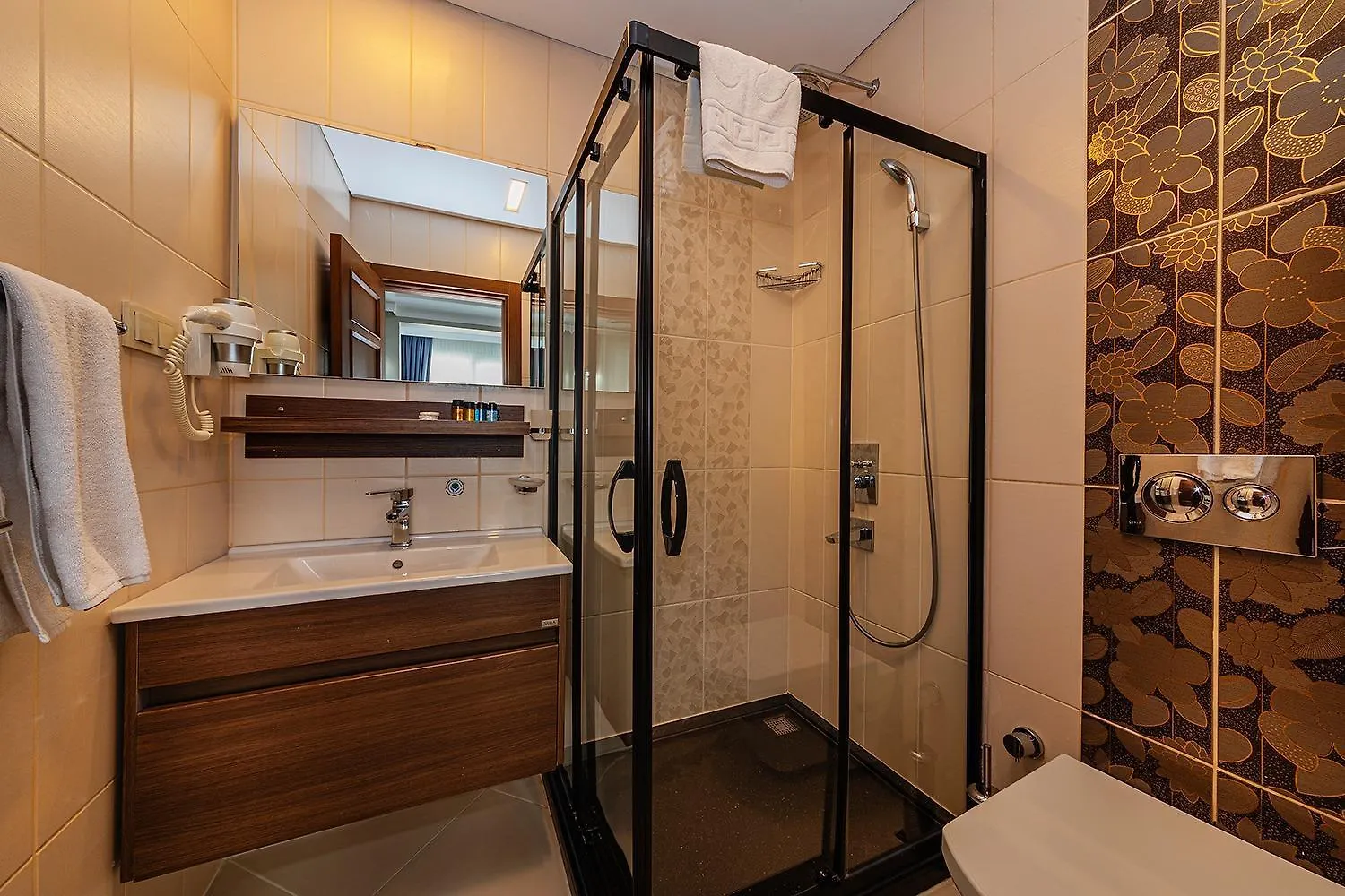 Aristocrat Hotel Istanbul Turkey